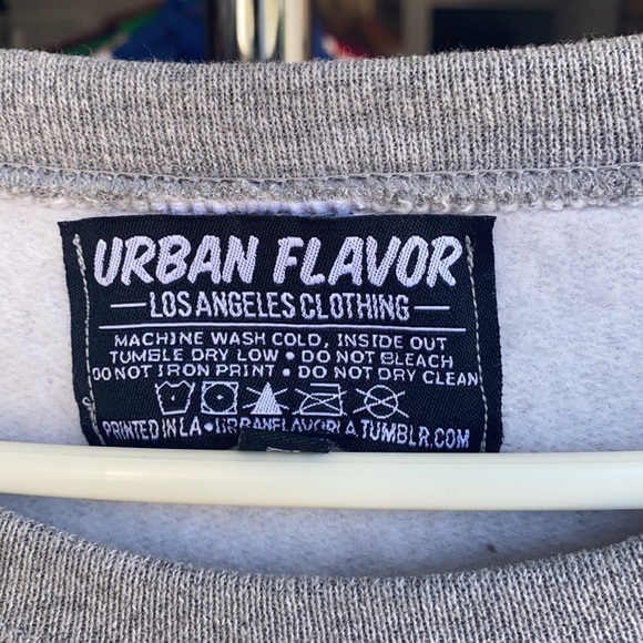 Urban flavors crewneck - Picture 2 of 2